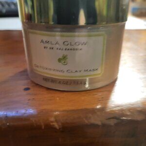 AMLA GLOW DETOXIFYING CLAY BY DR. RAJ KANODIA